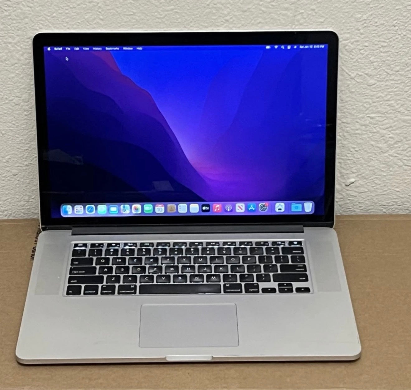Apple Macbook Pro 15" Mid 2015 Retina, Core i7 2.2GHz 16GB, 256GB SSD, OSX Monterey image 0
