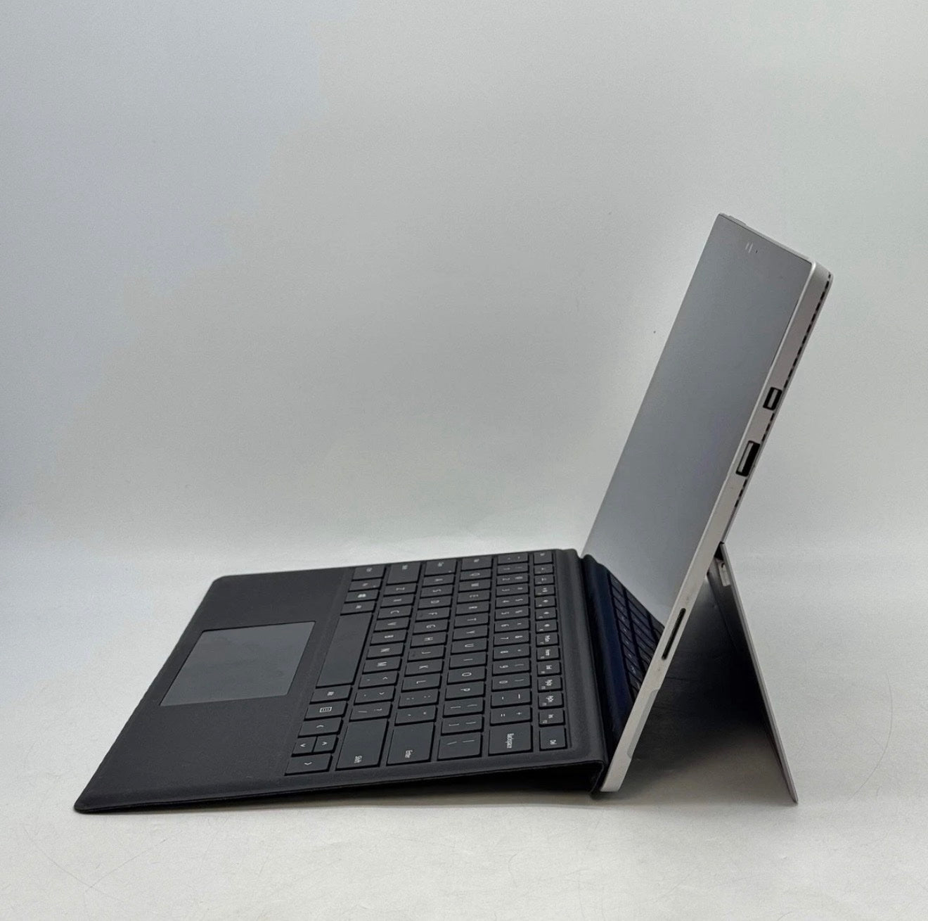 Microsoft Surface Pro 4 1724 i5-6300U 4GB RAM 128GB SSD Silver w/ Keyboard image 2