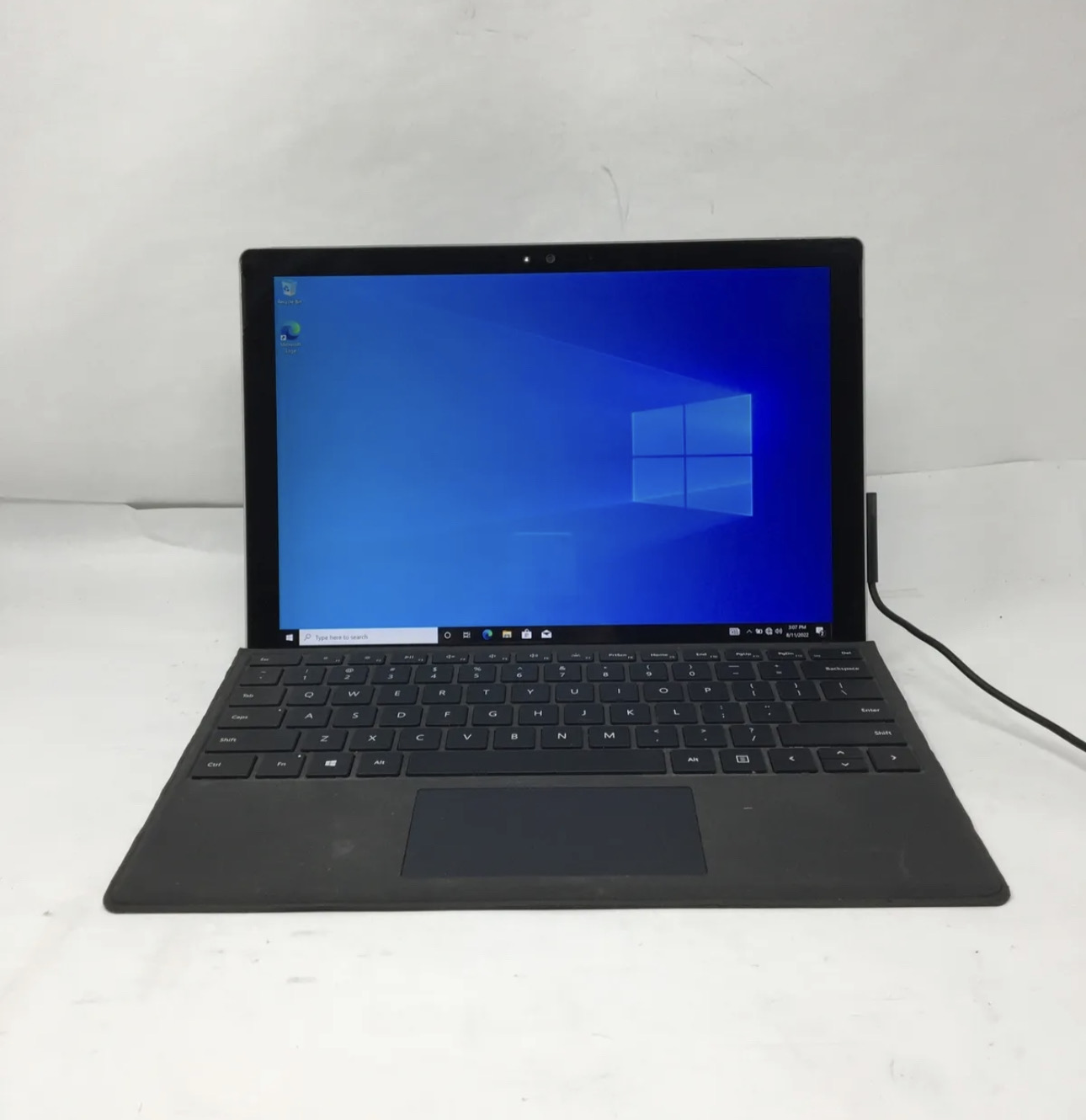Microsoft Surface Pro 4 1724 | Intel i5-6300U | 4GB RAM | 128GB SSD | Non-Functional Touchscreen - For Parts or Repair image 1
