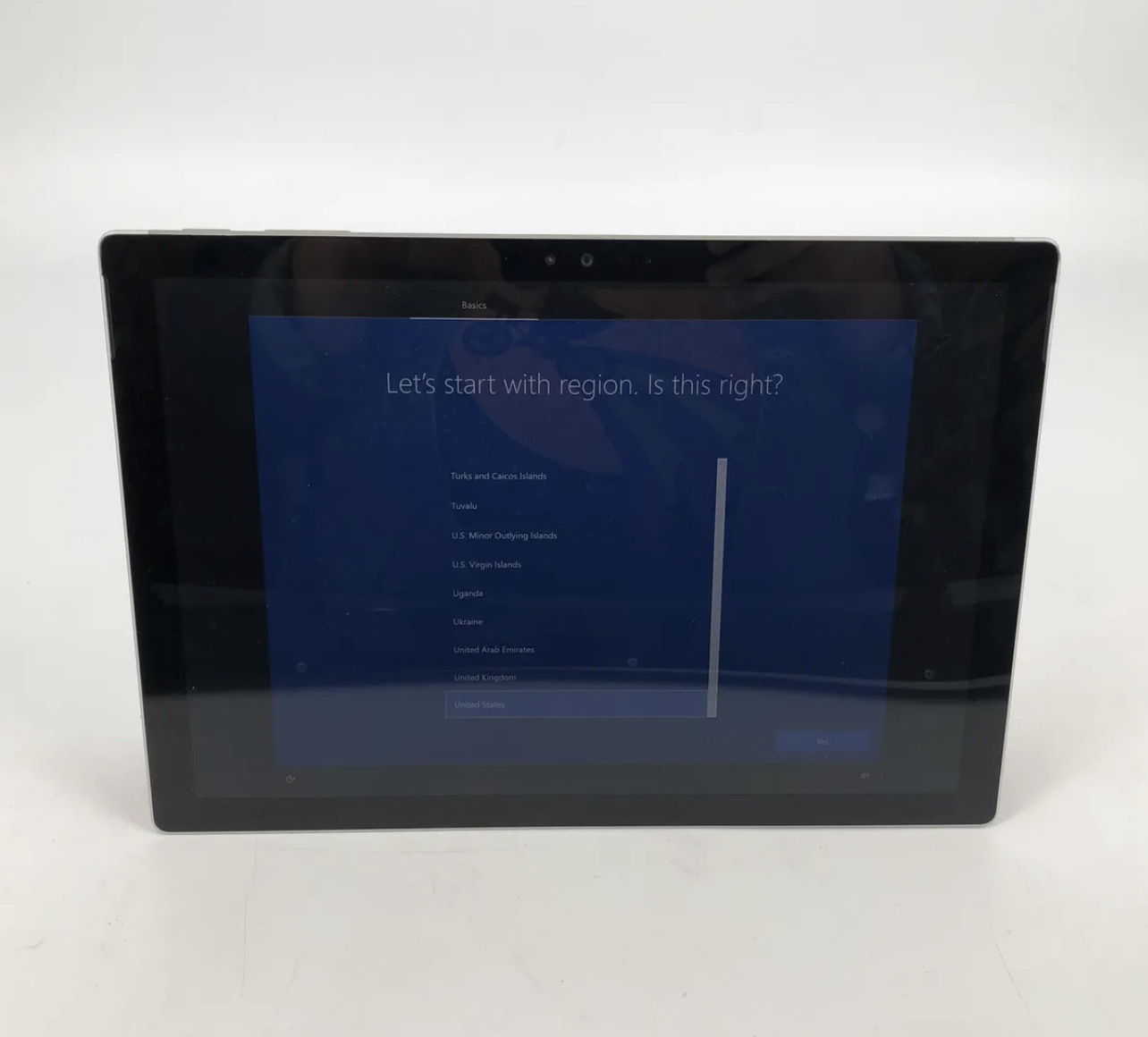 Microsoft Surface Pro 4 12.3" Silver 2.4GHz i5-6300U 8GB 256GB Fair - Bad Touchscreen image 2