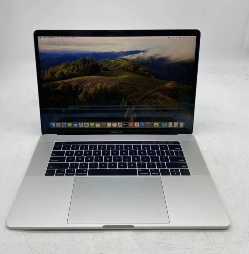 Apple MacBook Pro Laptop - 2.20 GHz i7-8750H 16GB 256GB SSD - A1990 2018 15" inch (Used) image 0