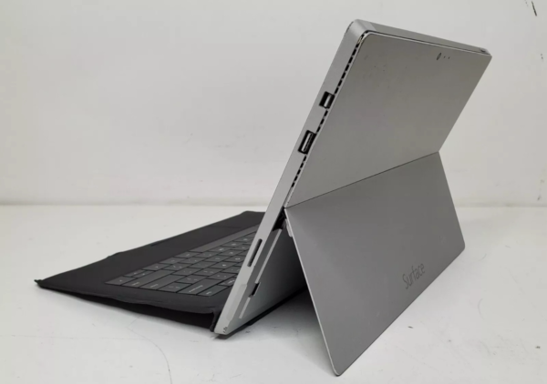 Microsoft Surface Pro 3 12.3" Tablet Laptop - Intel Core i3. 4GB RAM, 64GB SSD, Windows 10 Pro, Includes Type Cover image 7